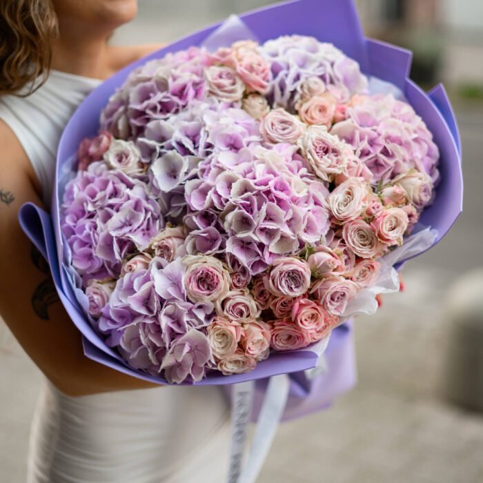 Duo bukiet z hortensji i gałązkowej róży - Зображення 1