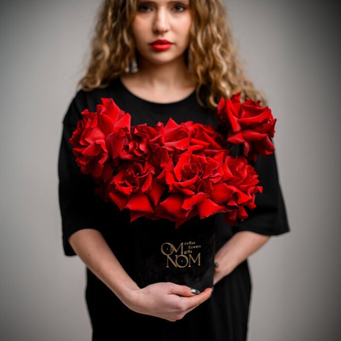 Francuskie róże w pudełku - Зображення 1