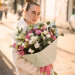 Duo bukiet eustom i eukaliptusa - obrazek 3