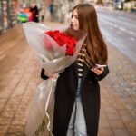 Czerwone metrowe róże