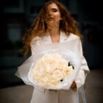 Bukiet z białych róż