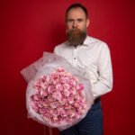 Bukiet różowych ekwadorskich róż