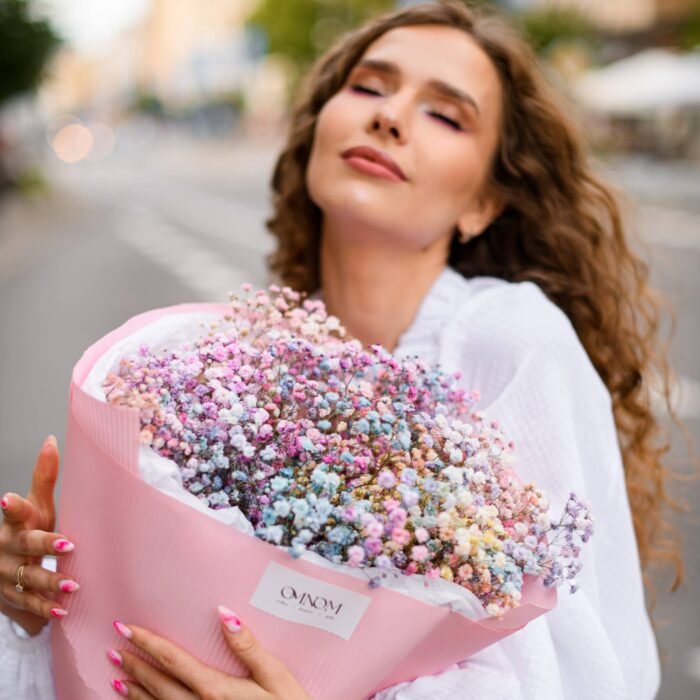 Bukiet z kolorowej gipsówki - Зображення 1