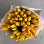 Bukiet z żółtych tulipanów