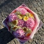 Bukiet z piwoniowych kremowych róż, różowych hortensji - Зображення 2