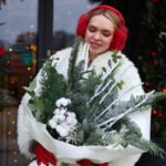 Zimowy bukiet z bawełną i ośnieżonymi gałązkami - obrazek 2