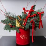 Świąteczna kompozycja w aksamitnym pudełku - obrazek 3