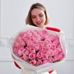 Bukiet z jasnoróżowych róż