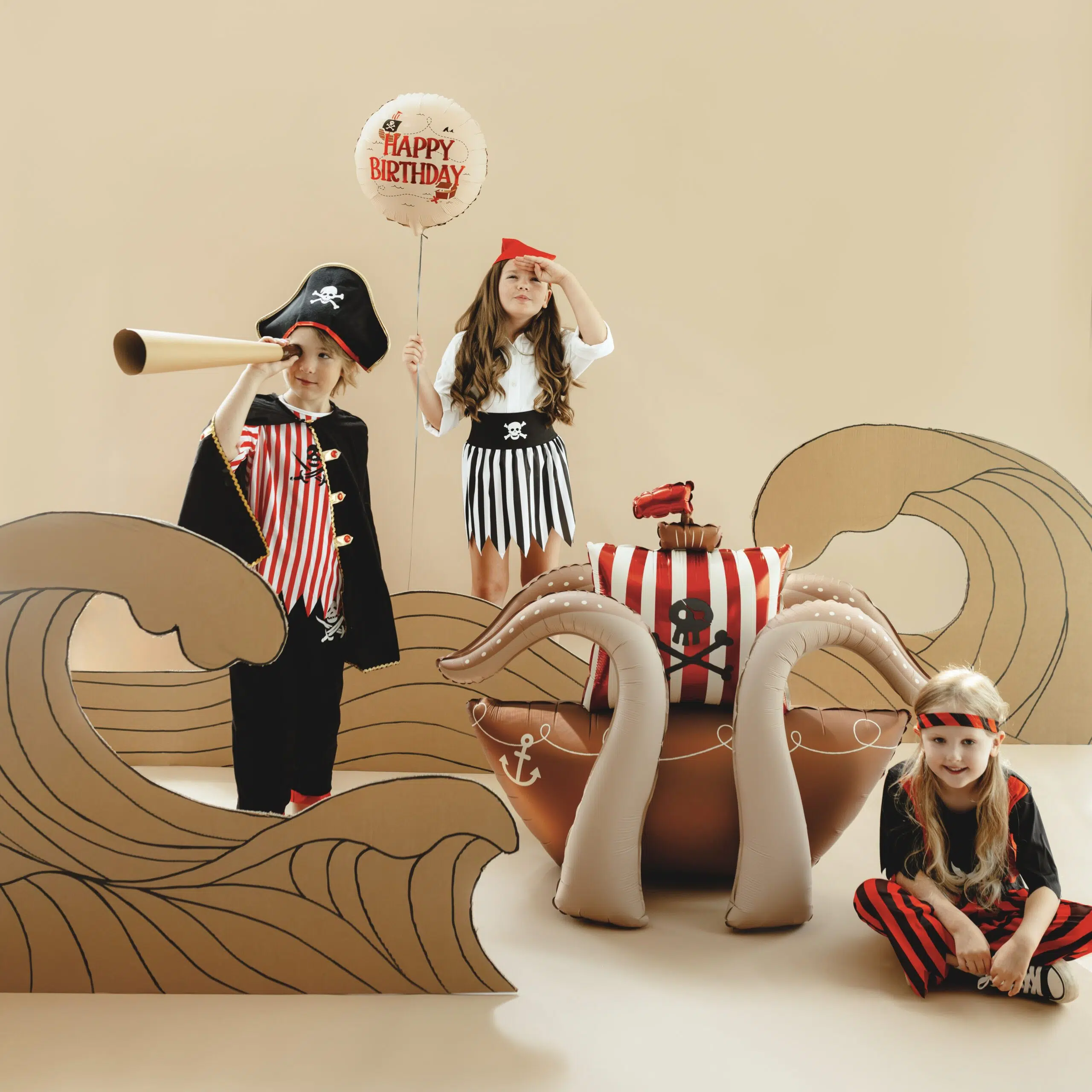 Balon foliowy Happy Birthday Piraci, 35 cm, beżowy - Image 2
